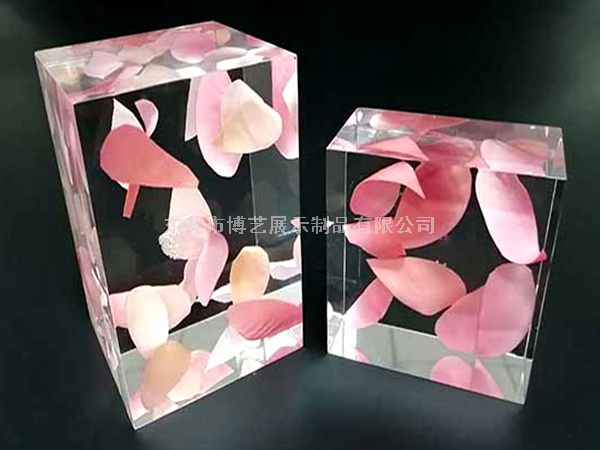 亞克力無(wú)縫內(nèi)埋