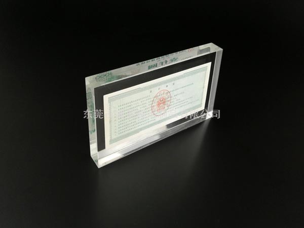 無(wú)縫熱壓展示臺(tái)