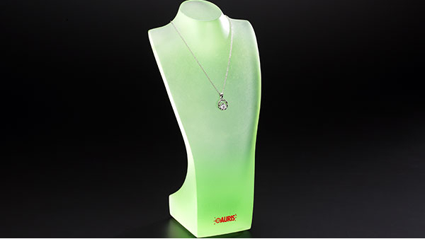 “好奇”有機(jī)玻璃板屬不屬于塑膠呢？